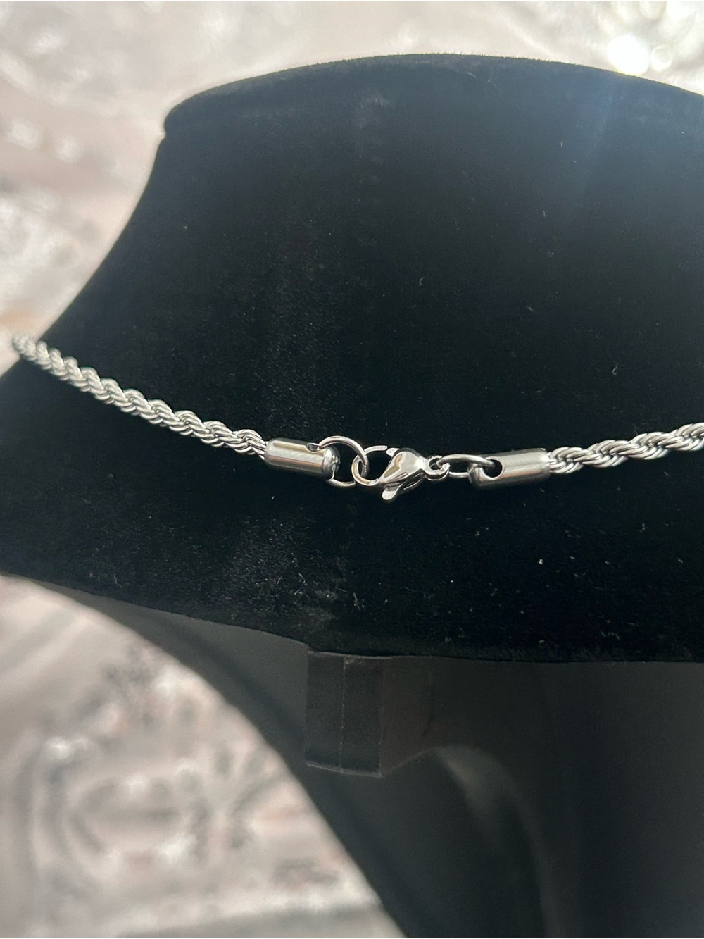 Silve Rope Chain Necklace - Picture 6 of 6